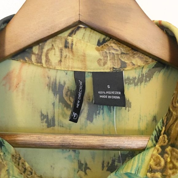 New Directions Sheer Button Front Floral Blouse - Picture 3 of 6